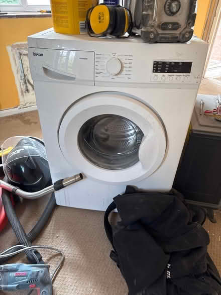 Photo of free Swan washing machine - Sw2062W (WR14 Malvern Link) #1