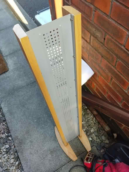Photo of free Cd stand (L90PA) #1