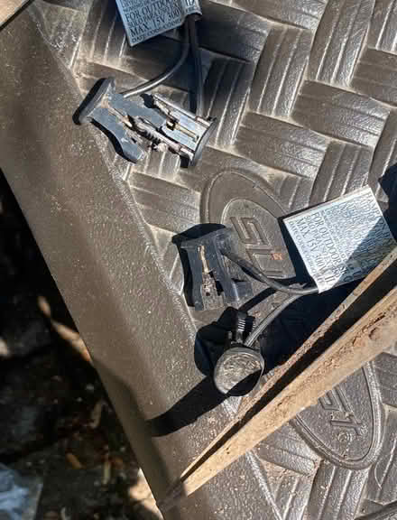 Photo of free 4 low voltage landscape lights (Belmont, MA) #3