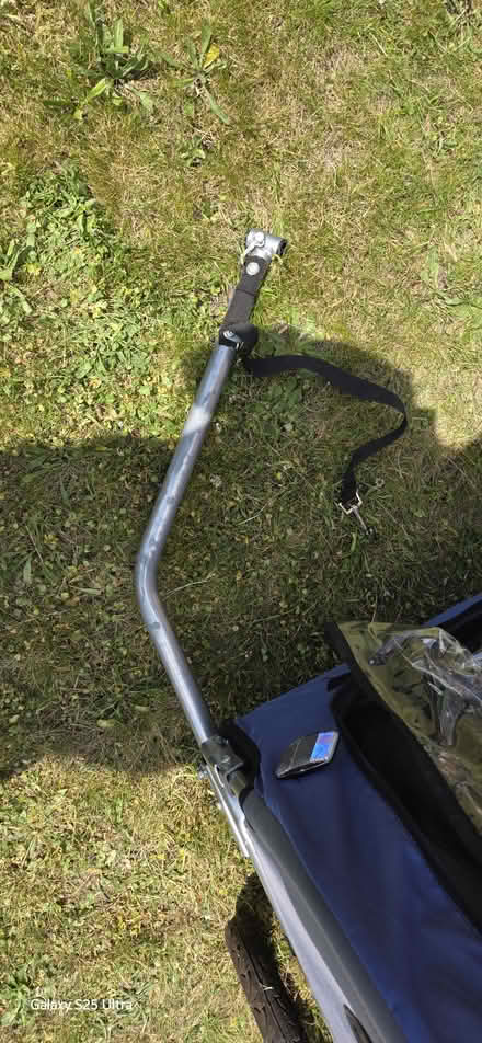 Photo of free Dog trailer for push bike (Watford WD24) #3