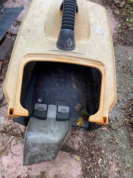 Photo of free Grass catcher for Flymo (Woodley RG5) #2