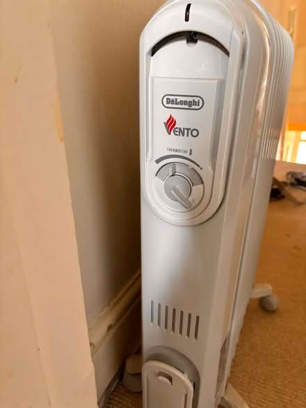 Photo of free Delonghi radiator (Summertown OX2) #2