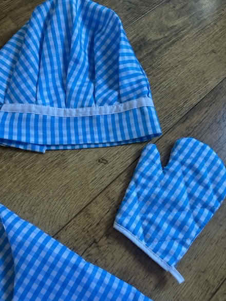 Photo of free Kids chef/kitchen dress up set (Bisley Woking GU24) #2