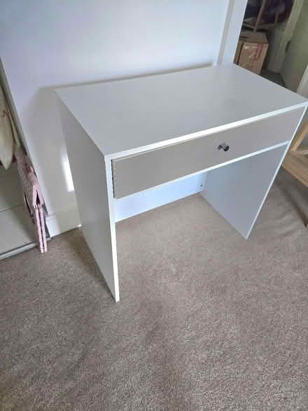 Photo of free White Desk with grey Drawer (Worcester Park KT4) #2