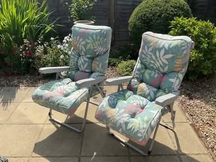 Photo of free Garden loungers (Woodley RG5) #2