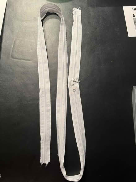 Photo of free Double-ended zip, roughly 1.5m (SE1) #1