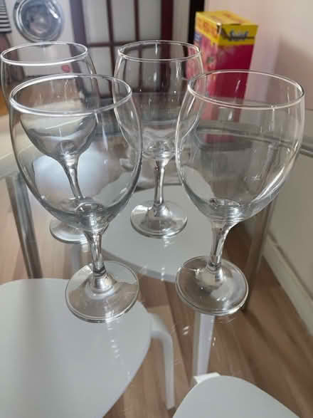 Photo of free 4 wine glasses (Littlemore OX4) #3