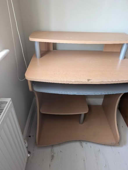 Photo of free Desk (Barton-in-Fabis CP NG11) #1