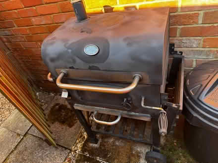 Photo of free BBQ - old but functional (Poulner, Ringwood) #1
