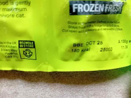 Photo of free Fresh cat/kitten food (Lumb BB4) #3