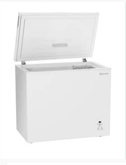 Photo of Chest freezer, working (GL51) #1