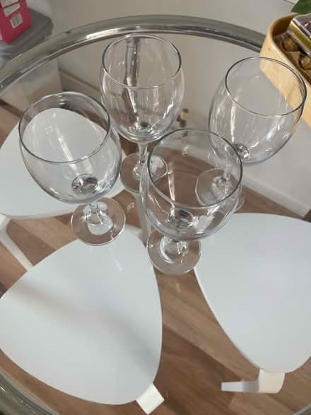 Photo of free 4 wine glasses (Littlemore OX4) #1