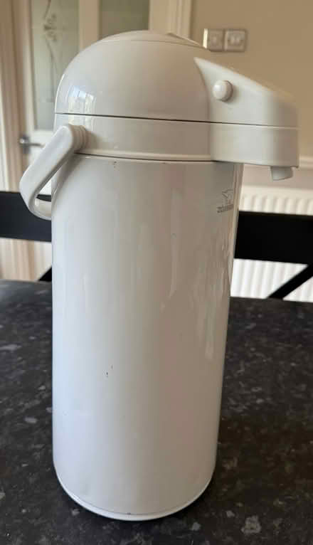 Photo of free large pump action flask (Collier row romford. RM5) #4