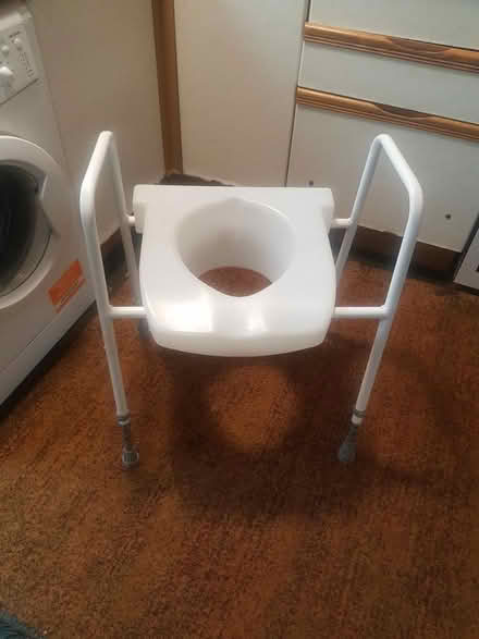 Photo of free Adjustable toilet raiser,Bath board (Brixham TQ5) #3