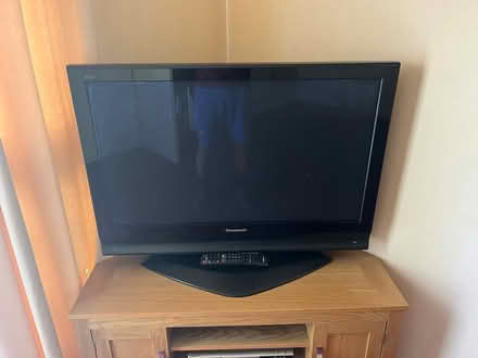 Photo of free 37” Panasonic TV (Rusthall) #1
