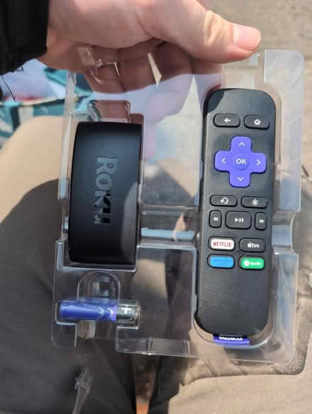 Photo of free Roku Express 4K Streaming Box (B64 7EN) #1