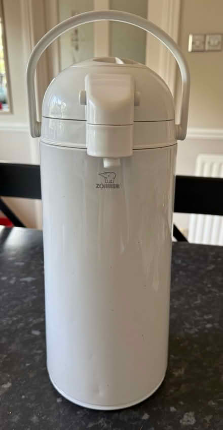 Photo of free large pump action flask (Collier row romford. RM5) #1