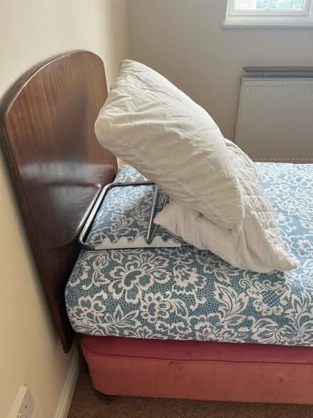 Photo of free Adjustable Pillow Support (Barleybank G66) #3