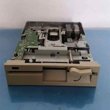 Photo of Old Floppy Drives. (Walter's Ash HP14) #1