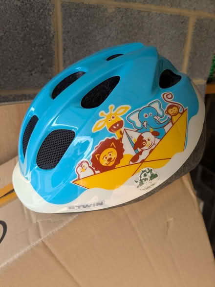 Photo of free Bike helmet fort kids (Osney OX2) #1