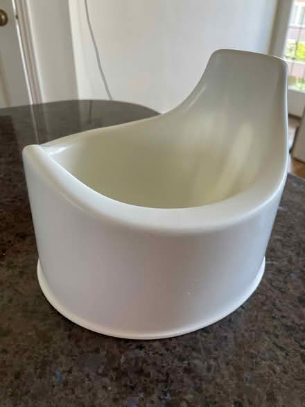 Photo of free Child’s pottie (Battenhall WR5) #1