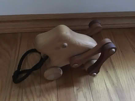 Photo of free Child’s Pull Toy (Alta Vista) #1