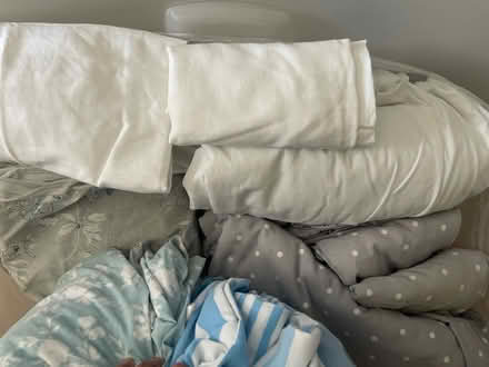 Photo of free Single bedding sets (Littlemore OX4) #2
