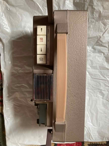 Photo of free Magnon 8mm projector (Norton LD8) #2