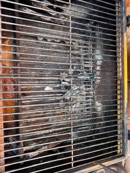 Photo of free BBQ - old but functional (Poulner, Ringwood) #3