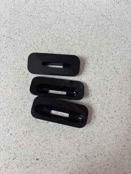 Photo of free iPod adapters (Palmers Green/ Edmonton N18) #1