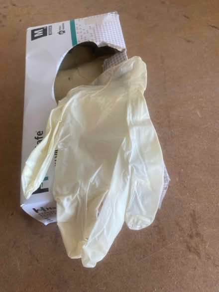 Photo of free Rubber gloves (Sutton SM1) #2