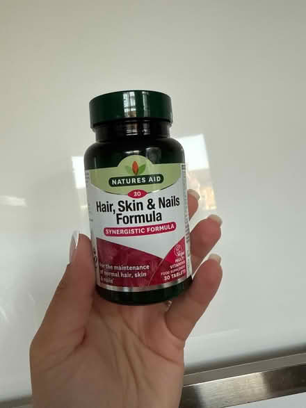 Photo of free Empty vitamin pot (Newbury Park IG2) #1