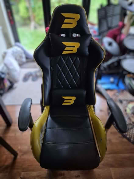 Photo of free Gaming chair (Altrincham WA15) #1