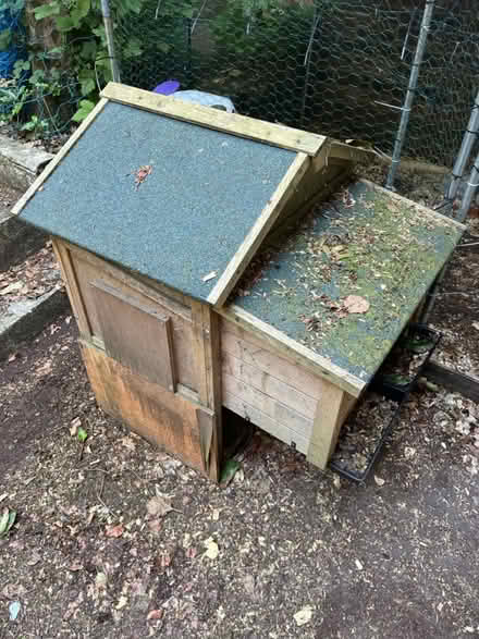 Photo of free Chicken coop (Prestwich M25) #3