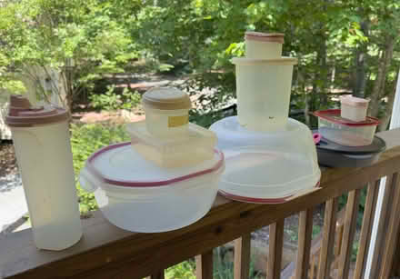 Photo of free plastic storage containers (Wildwood/palmyra village) #1