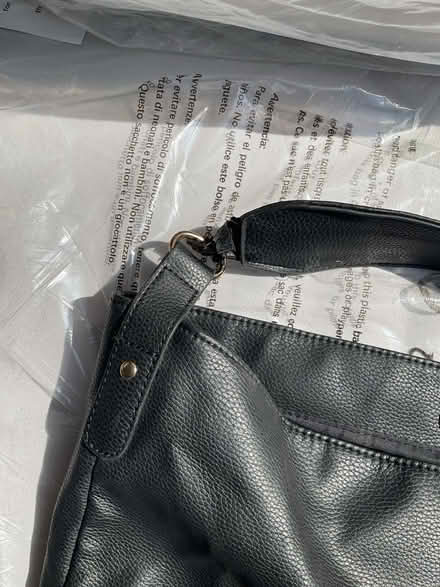 Photo of free Atmosphere Shopper Bag (RG30 Tilehurst) #2