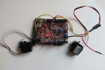 Photo of free ChipKIT Diligent Uno32 development board (Caldecott OX14) #2