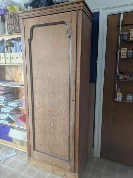 Photo of free Tall cupboard/wardrobe (Duddingston EH15) #1