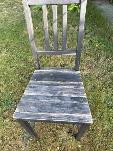 Photo of free Small chair (Norbury CR7) #2