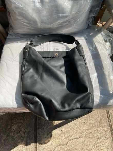 Photo of free Atmosphere Shopper Bag (RG30 Tilehurst) #1