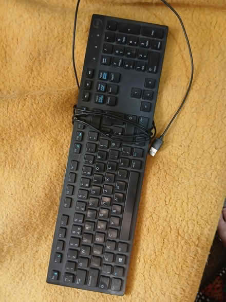 Photo of free USB Keyboard (SE22) #1