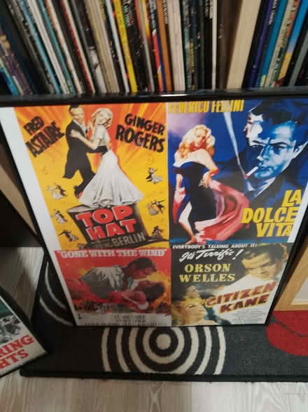 Photo of free 2 x pictures (movies) (CO15) #1