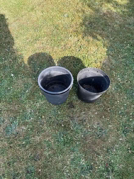 Photo of free Plant pots (Norbury CR7) #2