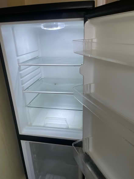 Photo of free Contents of flat (Sw17 8px) #3