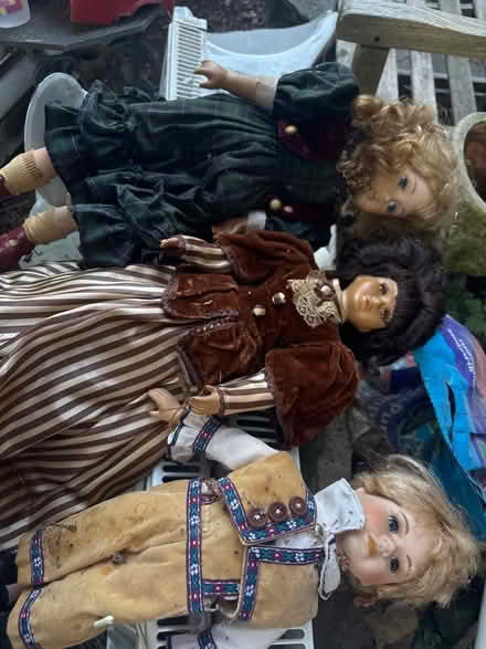 Photo of free Dolls (N14 4QN) #1