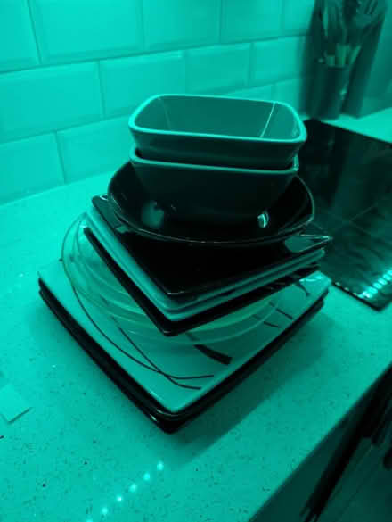 Photo of free Various bowls (DA16) #1