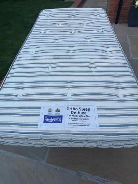 Photo of free Single bed with duvets, covers sets, valence, fitted sheets (Gaydon CV35) #1