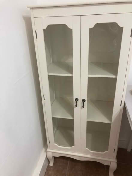 Photo of free China cabinet (Stocksbridge) #1