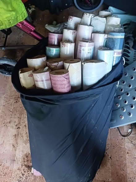 Photo of free wallpaper rolls (Birmingham New Road WV4) #1