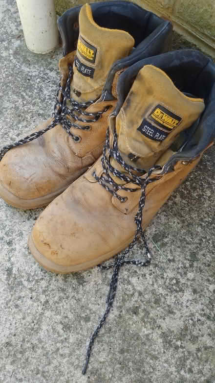 Photo of free Work bootsx2 (Summertown) #1